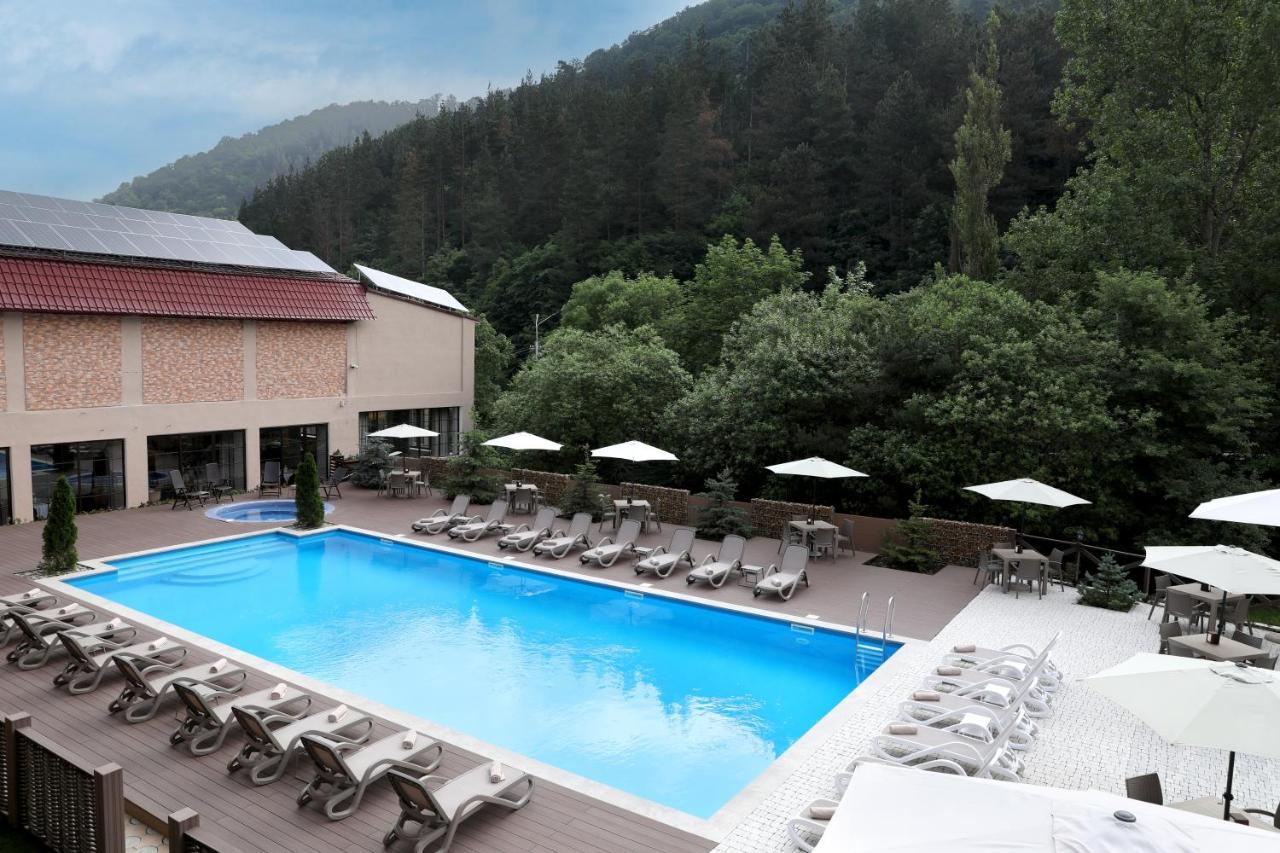 Best Western Plus Paradise Hotel Dilidschan Exterior foto